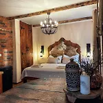Trapani House & Camp Ruzova