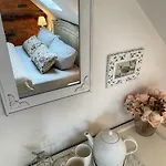 Trapani House & Camp