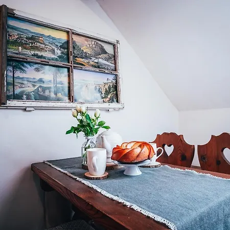 Trapani House & Camp Ruzova