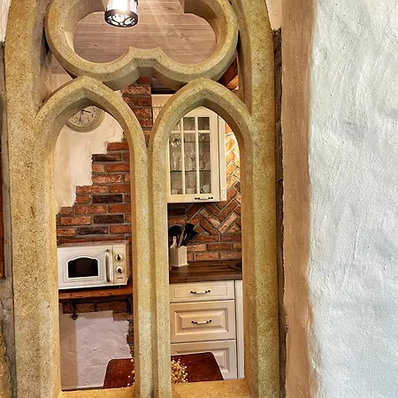 Trapani House & Camp Ruzova