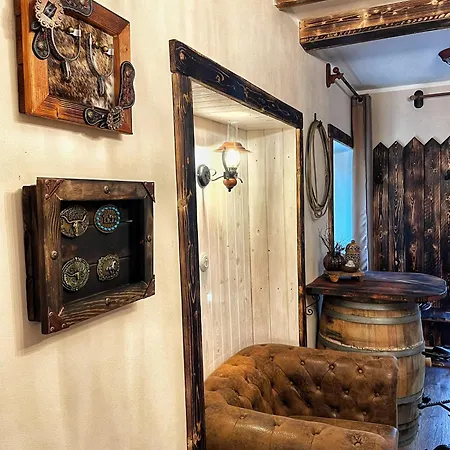 Trapani House & Camp Quarto em Acomodações Particulares Ruzova