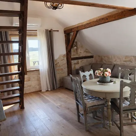 Trapani House & Camp * Ruzova