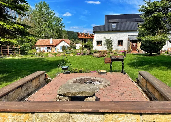 Trapani House & Camp Privatunterkunft Ruzova