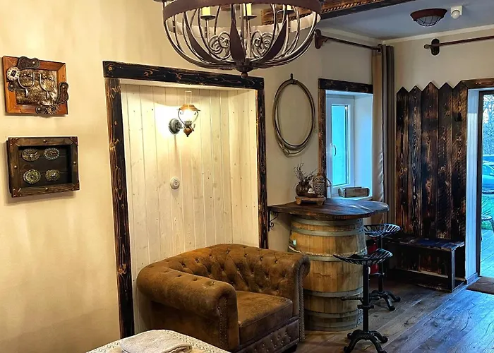Trapani House & Camp