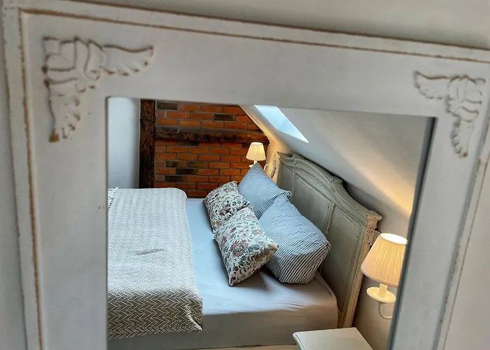 Trapani House & Camp