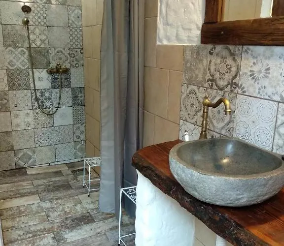 Trapani House & Camp